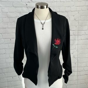 Alice CO Open Front Blazer Black w/Embroidered Flower On Lapel Small 3/4 Sleeve